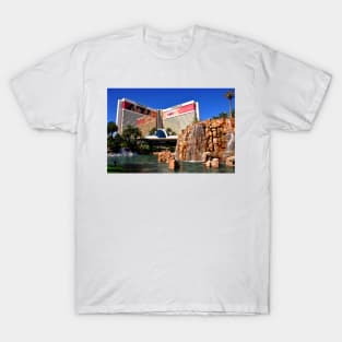 Mirage Hotel Las Vegas United States of America T-Shirt